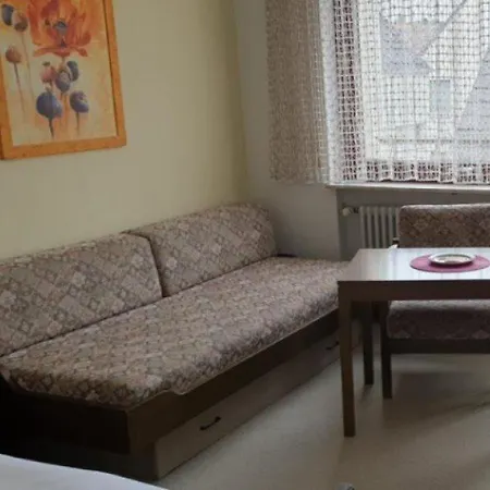 Muenzmay Hotell
